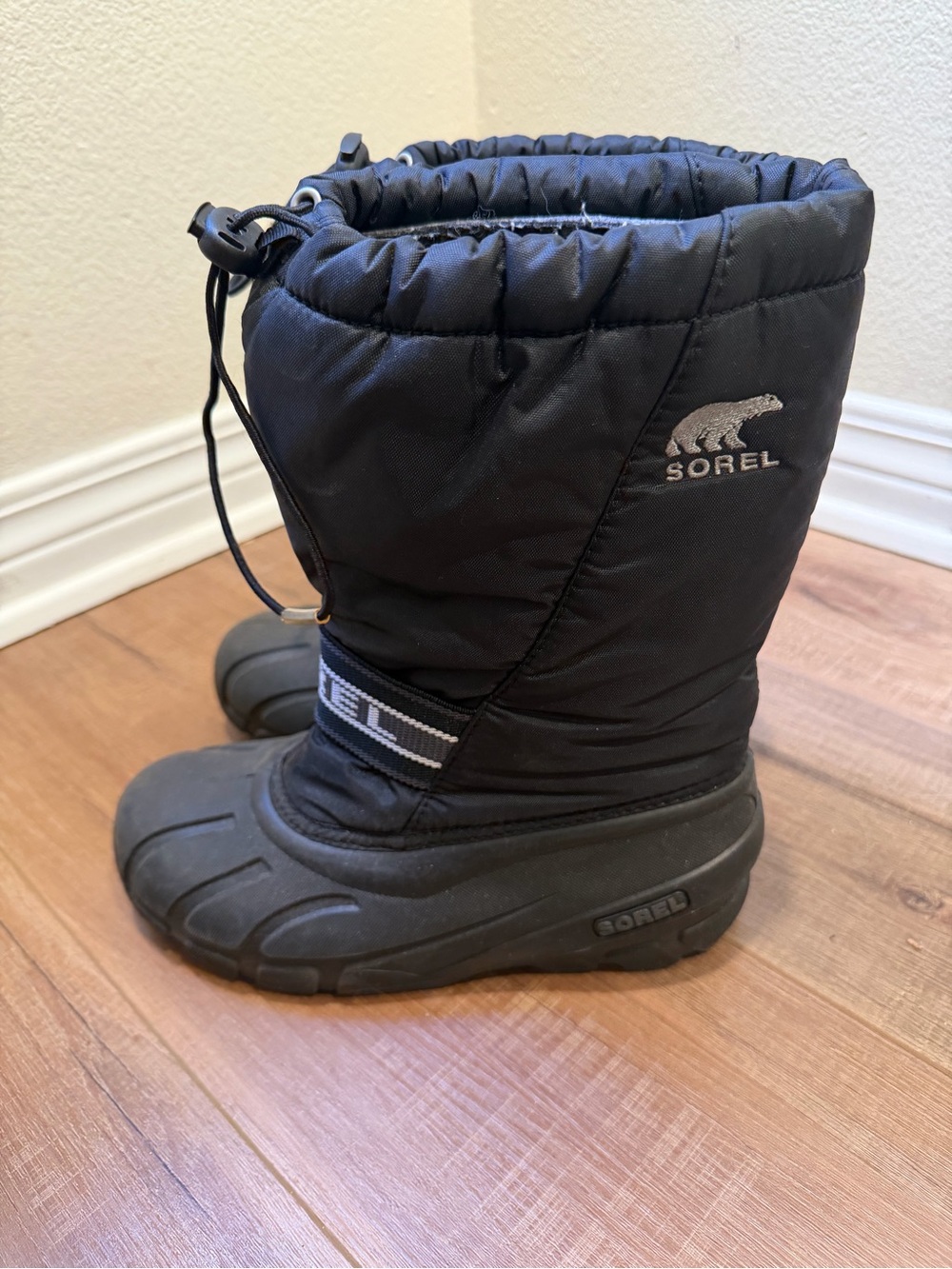 SOREL Black Winter Snow Boots with Drawstring Top YOUTH size 5